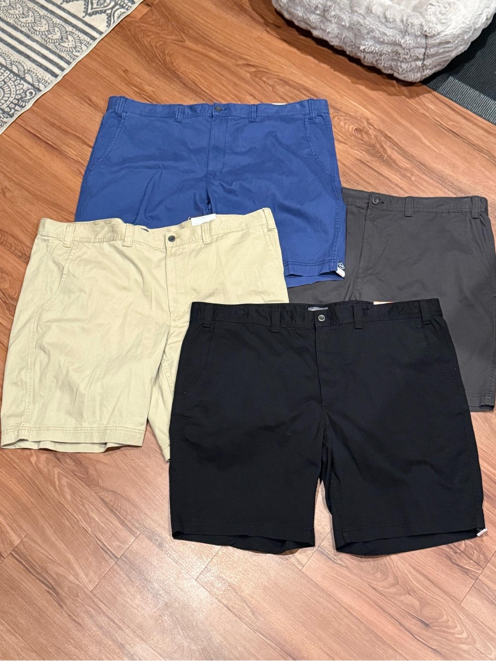 St. Johns BayLOT of 4 Men’s Comfort Stretch Chino Shorts  50 Big  NWT
